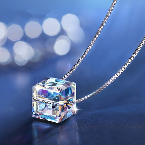 Aurora Sugar Cube Necklace Austrian Crystal Pendant Women's Accessories Short Section Korean Version Clavicle Hypoallergenic Pendant