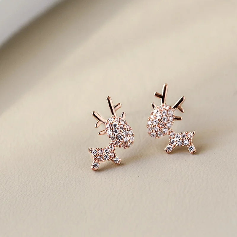 New Creative Christmas Ornaments Stylish Christmas Elk Crystal Deer Stud Earrings Women Fashion Jewelry Gift Christmas Ornaments