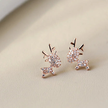 New Creative Christmas Ornaments Stylish Christmas Elk Crystal Deer Stud Earrings Women Fashion Jewelry Gift Christmas Ornaments