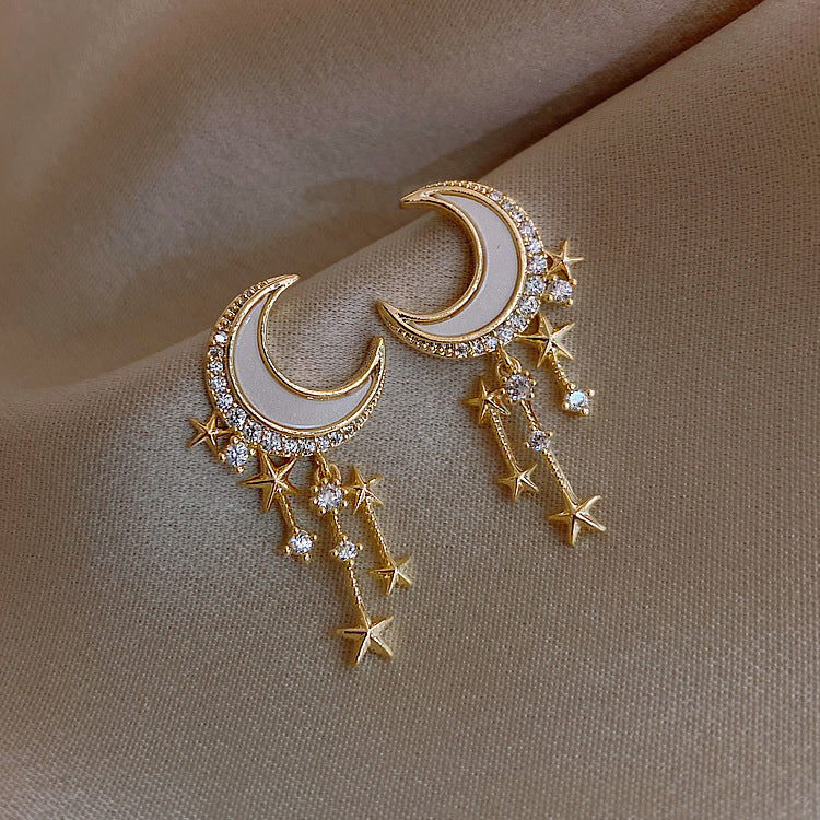 Shinny Half Moon Shape Ear Rings