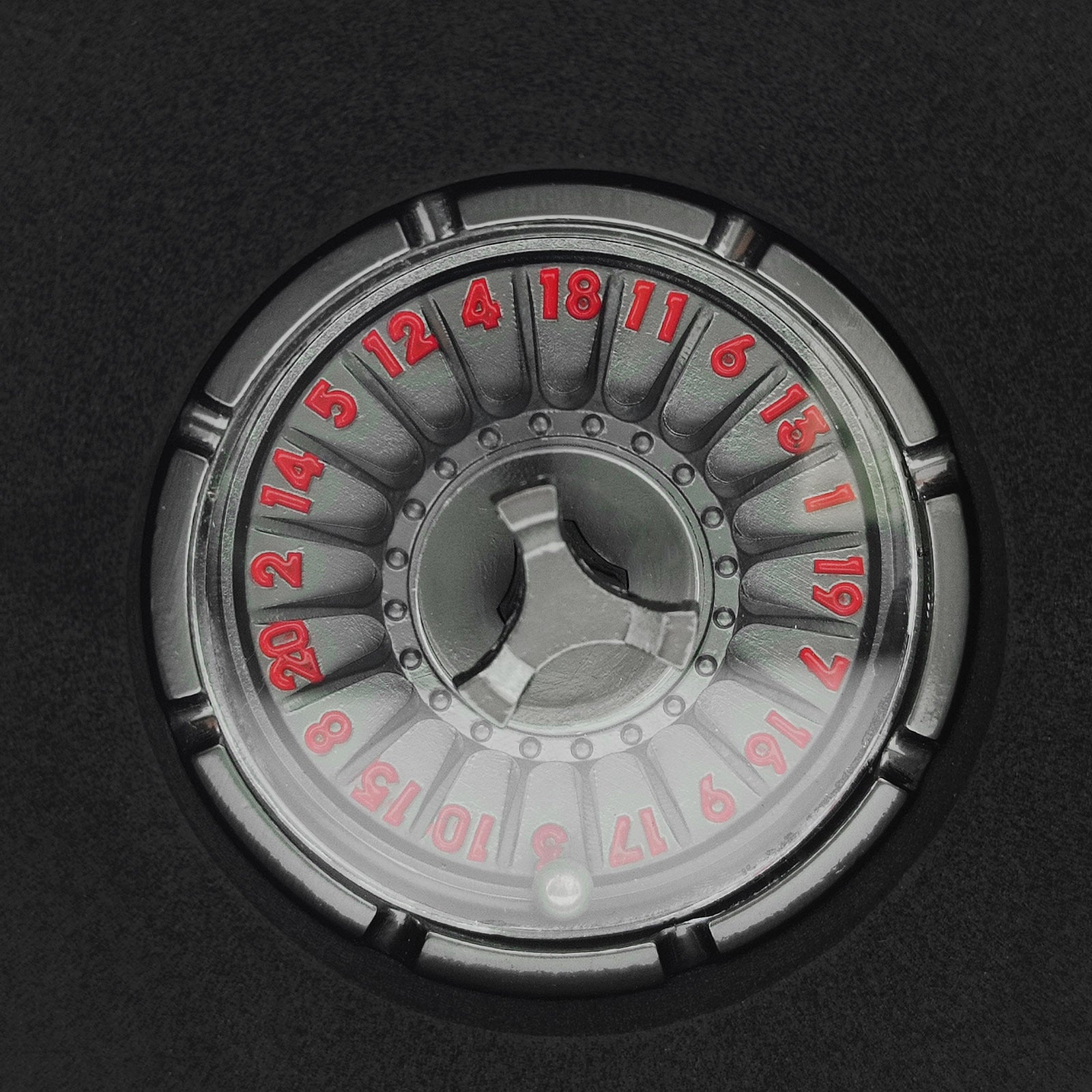 Metal Rotating D20 Dice Roulette Decompression Metal Ball DND Dungeons &amp; Dragons Table Game Dice Accessories